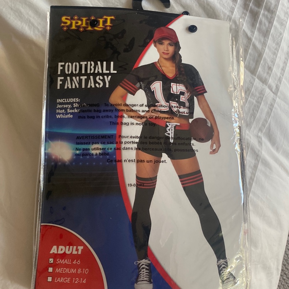 🛍4/$25🛍 SPIRIT HALLOWEEN FOOTBALL FANTASY COSTUME
